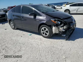 2014 Toyota Prius Four with VIN JTDKN3DU2E1739722, listed as a Copart auction lot 49895445 with 109,286 mi miles and Non Repairable. Bid and sale history available at DreamBid. Image 4.