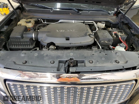 2018 GMC Canyon 2WD with VIN 1GTG5BEN8J1247830, listed as a Copart auction lot 88440455 with 111,665 mi miles and Salvage Title. Bid and sale history available at carsss.com. Image 13.