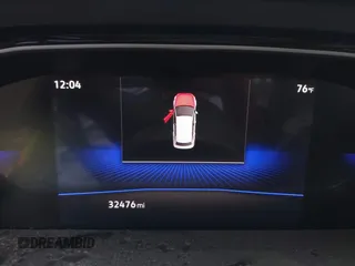 2024 Volkswagen Jetta SE z VIN 3VWEM7BU9RM083387, wystawiony jako IAAI lot #42431499 z przebiegiem 32 476 mil mil oraz . Historia ofert i sprzedaży dostępna na DreamBid. Obrazek 7.