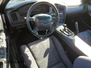 1994 Toyota MR2 z VIN JT2SW21M0R0021425, wystawiony jako Copart lot #83372474 z przebiegiem 233 885 mil mil oraz Szkoda całkowita • Salvage title. Historia ofert i sprzedaży dostępna na DreamBid. Obrazek 8.
