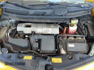 2013 Toyota Prius Two with VIN JTDZN3EU2D3254285, listed as a IAAI auction lot 42014558 with 369,654 mi miles and . Bid and sale history available at carsss.com. Image 10.