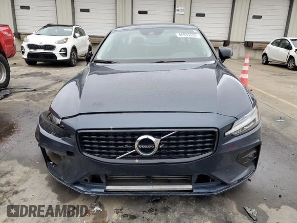 2021 Volvo S60 Momentum with VIN 7JR102FZ6MG118395, listed as a Copart auction lot 80833554 with 46,200 mi miles and Salvage Title. Bid and sale history available at carsss.com. Image 5.
