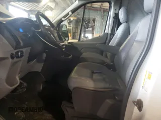 2016 Ford Transit z VIN 1FTYR2XMXGKB53626, wystawiony jako Copart lot #58068265 z przebiegiem 23 448 mil mil oraz Czysty tytuł • Clean title. Historia ofert i sprzedaży dostępna na DreamBid. Obrazek 7.