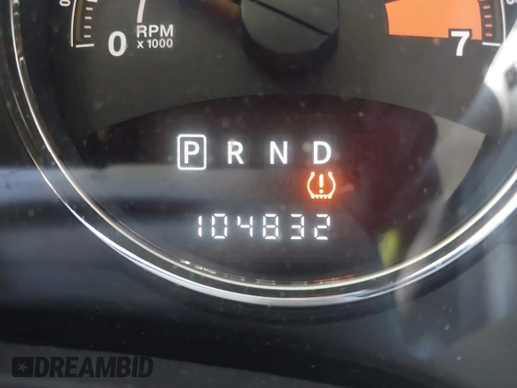 2015 Jeep Compass Latitude with VIN 1C4NJCEBXFD179373, listed as a IAAI auction lot 39380614 with 104,832 mi miles. Bid and sale history available at carsss.com. Image 16.