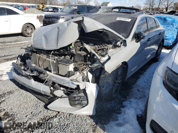 2022 Kia K5 GT with VIN 5XXG44J81NG134102, listed as a Copart auction lot 85820824 with 47,816 mi miles and Salvage Title. Bid and sale history available at carsss.com. Image 1.