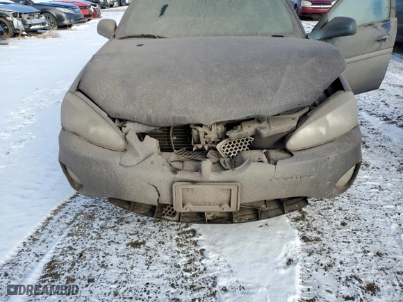 2005 Pontiac Grand Prix GTP with VIN 2G2WR544151166621, listed as a Copart auction lot 83811154 with 30844 miles and Clean Title. Bid and sale history available at carsss.com. Image 11.