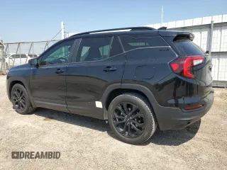 2022 GMC Terrain SLE z VIN 3GKALMEV1NL267718, wystawiony jako Copart lot #51453475 z przebiegiem Nie podano mil oraz Szkoda całkowita • Salvage title. Historia ofert i sprzedaży dostępna na DreamBid. Obrazek 2.