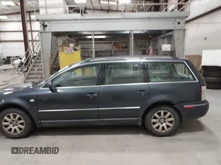 2003 Volkswagen Passat GLS with VIN WVWVD63B63E368748, listed as a IAAI auction lot 42022512 with 130,038 mi miles. Bid and sale history available at carsss.com. Image 14.
