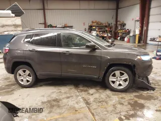 2022 Jeep Compass Altitude with VIN 3C4NJDBB3NT126047, listed as a IAAI auction lot 41570980 with 39,896 mi miles and . Bid and sale history available at DreamBid. Image 14.