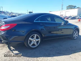 2013 Mercedes-Benz CLS-Class CLS 550 with VIN WDDLJ9BB8DA064399, listed as a IAAI auction lot 41251661 with 137,510 mi miles. Bid and sale history available at carsss.com. Image 13.