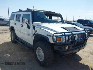 2003 Hummer H2 z VIN 5GRGN23U13H132778, wystawiony jako IAAI lot #41985070 z przebiegiem Nie podano mil oraz . Historia ofert i sprzedaży dostępna na DreamBid. Obrazek 1.