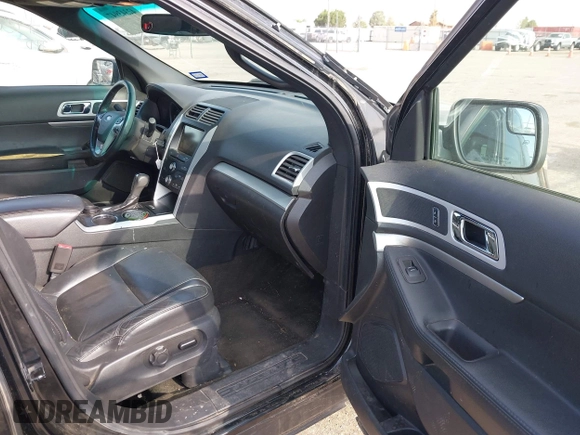 2014 Ford Explorer XLT with VIN 1FM5K7D84EGA69034, listed as a IAAI auction lot 42343947 with 170,652 mi miles and . Bid and sale history available at DreamBid. Image 5.