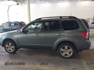 2010 Subaru Forester X Premium с VIN JF2SH6CC9AH771622, выставлен на аукционе IAAI как лот 42194069 с пробегом 70 731 миль миль и . История ставок и продаж доступна на DreamBid. Изображение 13.