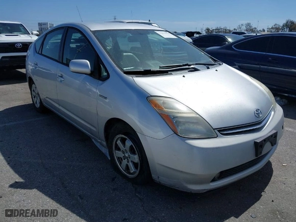 2006 Toyota Prius with VIN JTDKB20U167521584, listed as a IAAI auction lot 41811926 with 1 mi miles. Bid and sale history available at carsss.com. Image 1.