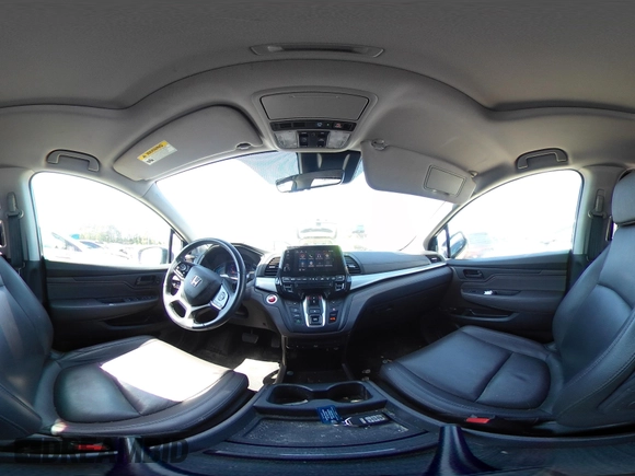 2020 Honda Odyssey Touring with VIN 5FNRL6H87LB002202, listed as a IAAI auction lot 42015741 with 182,051 mi miles and . Bid and sale history available at DreamBid. Image 18.