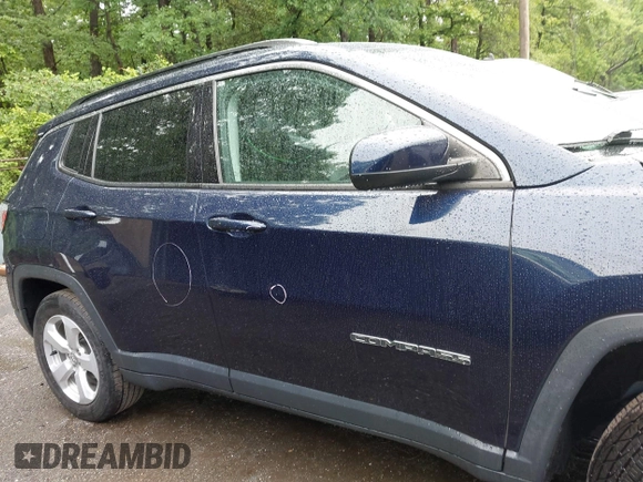 2017 Jeep Compass Latitude with VIN 3C4NJCBB2HT691033, listed as a IAAI auction lot 42239077 with 43,456 mi miles and . Bid and sale history available at DreamBid. Image 13.