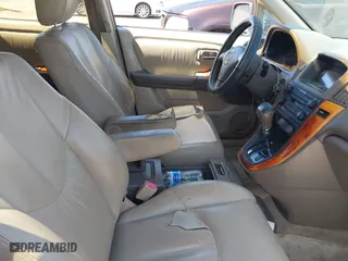 2001 Lexus RX 300 with VIN JTJGF10U610103458, listed as a IAAI auction lot 42013713 with 211,186 mi miles. Bid and sale history available at carsss.com. Image 5.