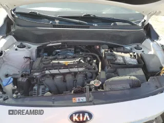 2021 Kia Seltos LX z VIN KNDEPCAA8M7163843, wystawiony jako Copart lot #53368575 z przebiegiem 72 081 mil mil oraz Szkoda całkowita • Salvage title. Historia ofert i sprzedaży dostępna na DreamBid. Obrazek 11.
