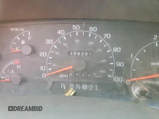 2001 Ford Super Duty F-250 XL with VIN 1FTNW20F71EA88974, listed as a Copart auction lot 71617194 with 358,291 mi miles and Non Repairable. Bid and sale history available at carsss.com. Image 9.