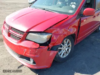 2013 Dodge Grand Caravan R/T with VIN 2C4RDGEG9DR562131, listed as a IAAI auction lot 41869289 with 201,759 mi miles. Bid and sale history available at carsss.com. Image 6.