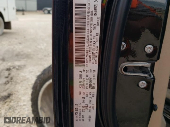 2016 Ram 2500 Laramie with VIN 3C6UR5FL1GG101454, listed as a Copart auction lot 54253835 with 98,226 mi miles and Salvage title. Bid and sale history available at DreamBid. Image 12.