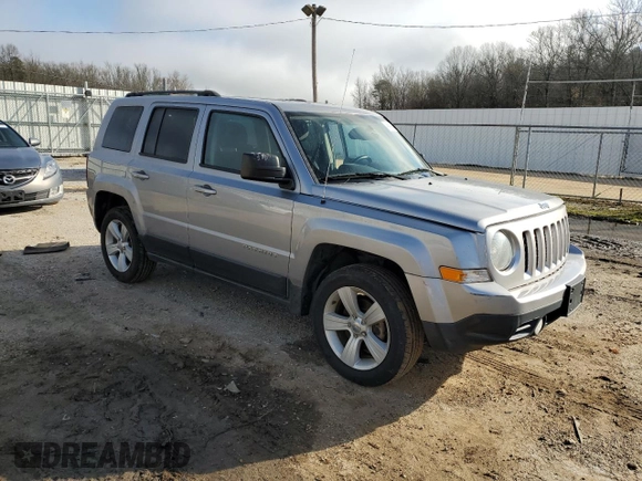 2017 Jeep Patriot High Altitude with VIN 1C4NJRFB6HD174157, listed as a Copart auction lot 46486695 with 146,768 mi miles and Salvage Title. Bid and sale history available at DreamBid. Image 4.