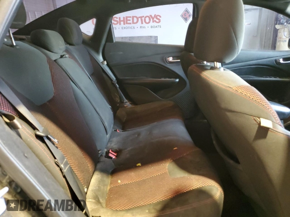 2015 Dodge Dart SXT z VIN 1C3CDFBB9FD422664, wystawiony jako Copart lot #48414225 z przebiegiem 169 223 mil mil oraz Szkoda całkowita • Salvage title. Historia ofert i sprzedaży dostępna na DreamBid. Obrazek 10.