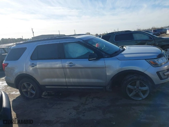 2017 Ford Explorer XLT with VIN 1FM5K8DH4HGD57405, listed as a IAAI auction lot 41461985 with 137,533 mi miles. Bid and sale history available at carsss.com. Image 13.
