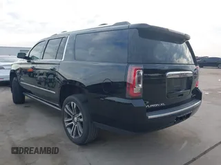 2020 GMC Yukon XL Denali with VIN 1GKS2HKJ6LR152330, listed as a IAAI auction lot 41534348 with 159,522 mi miles. Bid and sale history available at carsss.com. Image 3.