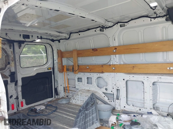 2019 Ford Transit с VIN 1FTYE1YMXKKA58898, выставлен на аукционе IAAI как лот 42301059 с пробегом 305 857 миль миль и . История ставок и продаж доступна на DreamBid. Изображение 8.