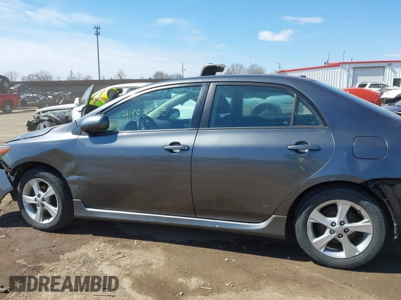 2011 Toyota Corolla L with VIN 2T1BU4EE2BC698659, listed as a IAAI auction lot 41883363 with 191,298 mi miles. Bid and sale history available at carsss.com. Image 15.