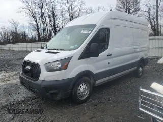 2022 Ford Transit Cargo z VIN 1FTBR2X82NKA72092, wystawiony jako Copart lot #50320405 z przebiegiem 48 664 mil mil oraz Szkody całkowita. Historia ofert i sprzedaży dostępna na DreamBid. Obrazek 1.