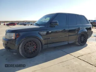 2013 Land Rover Range Rover Sport SC z VIN SALSH2E4XDA785161, wystawiony jako Copart lot #68834834 z przebiegiem 116 711 mil mil oraz Tytuł czysty. Historia ofert i sprzedaży dostępna na DreamBid. Obrazek 1.