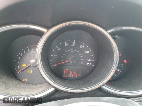 2013 Kia Sorento EX with VIN 5XYKUDA64DG327766, listed as a Copart auction lot 61648825 with 159,764 mi miles and Salvage title. Bid and sale history available at DreamBid. Image 9.
