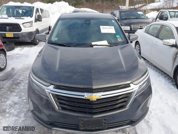 2022 Chevrolet Equinox LT with VIN 3GNAXUEV8NS215337, listed as a IAAI auction lot 41612344 with 42,464 mi miles. Bid and sale history available at carsss.com. Image 12.