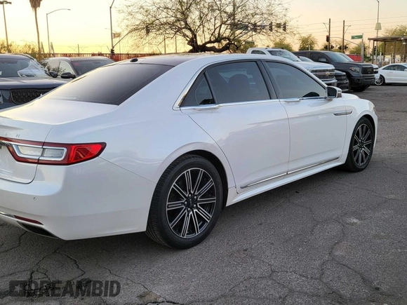 2017 Lincoln Continental Reserve with VIN 1LN6L9RP6H5629262, listed as a Copart auction lot 52741565 with 85,377 mi miles and Clean Title. Bid and sale history available at carsss.com. Image 4.