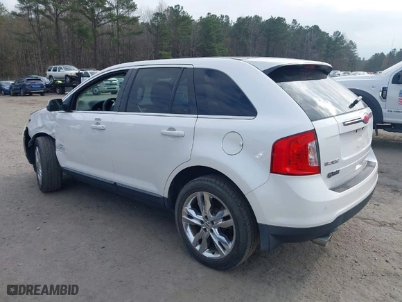 2013 Ford Edge Limited with VIN 2FMDK3KCXDBE23155, listed as a IAAI auction lot 41071952 with 118,670 mi miles. Bid and sale history available at carsss.com. Image 3.