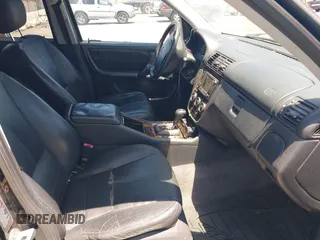 2005 Mercedes-Benz M 350 с VIN 4JGAB57E15A541021, выставлен на аукционе IAAI как лот 42686582 с пробегом 260 079 миль миль и . История ставок и продаж доступна на DreamBid. Изображение 5.