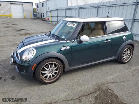 2010 MINI Cooper Hardtop S with VIN WMWMF7C51ATW88877, listed as a Copart auction lot 53090015 with 112,115 mi miles and Clean Title. Bid and sale history available at carsss.com. Image 1.
