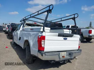 2020 Ford F-250 XL with VIN 1FTBF2A66LEE20729, listed as a IAAI auction lot 41261766 with 100,530 mi miles and . Bid and sale history available at DreamBid. Image 3.