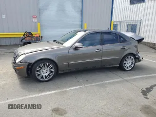 2008 Mercedes-Benz E 350 Luxury z VIN WDBUF56X88B203203, wystawiony jako Copart lot #55388255 z przebiegiem 173 706 mil mil oraz Szkoda całkowita • Salvage title. Historia ofert i sprzedaży dostępna na DreamBid. Obrazek 1.