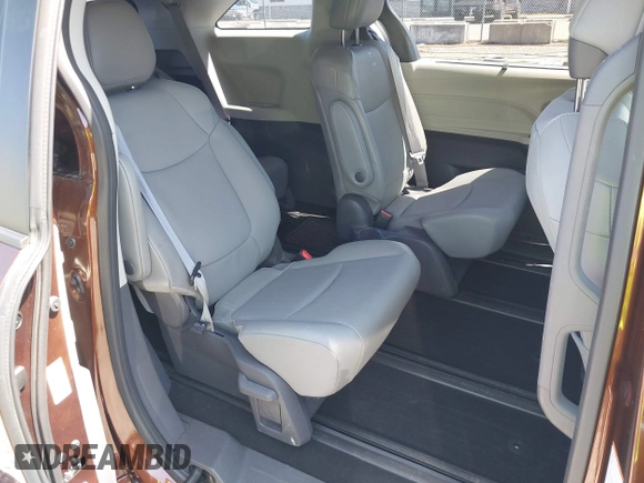 2021 Toyota Sienna XLE with VIN 5TDYSKFC9MS002567, listed as a IAAI auction lot 42162619 with 47,793 mi miles and . Bid and sale history available at DreamBid. Image 8.