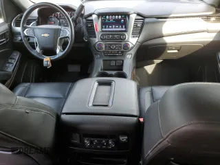 2019 Chevrolet Suburban LT z VIN 1GNSKHKC5KR279203, wystawiony jako Copart lot #57387975 z przebiegiem 73 898 mil mil oraz Szkoda całkowita • Salvage title. Historia ofert i sprzedaży dostępna na DreamBid. Obrazek 8.