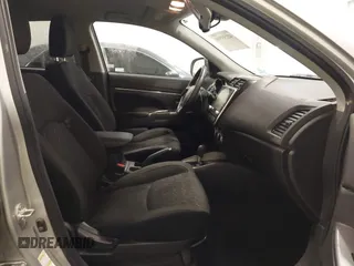 2020 Mitsubishi Outlander ES z VIN JA4AR3AU1LU020245, wystawiony jako IAAI lot #42155598 z przebiegiem 70 249 mil mil oraz . Historia ofert i sprzedaży dostępna na DreamBid. Obrazek 5.