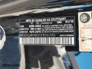 2012 Mercedes-Benz C-Class C 250 with VIN WDDGJ4HB0CF856740, listed as a IAAI auction lot 41642515 with 137,950 mi miles. Bid and sale history available at carsss.com. Image 9.