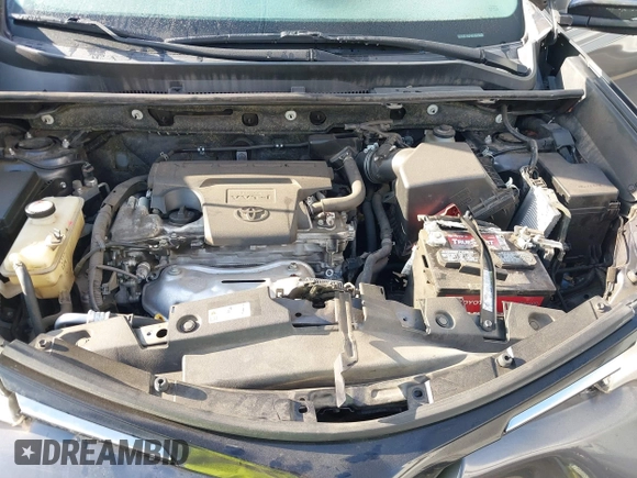2018 Toyota RAV4 XLE with VIN JTMWFREV6JJ175575, listed as a IAAI auction lot 41788004 with 112,577 mi miles. Bid and sale history available at carsss.com. Image 10.