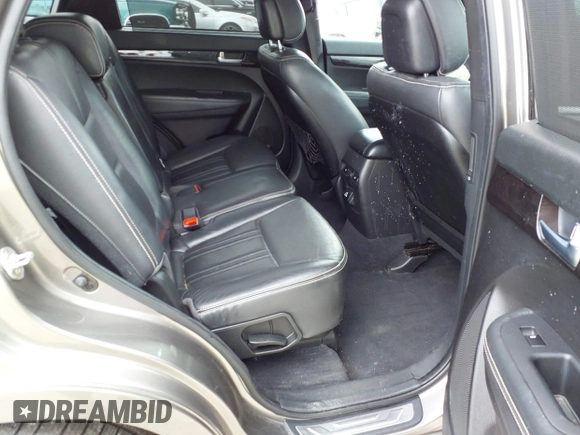 2014 Kia Sorento SX with VIN 5XYKWDA79EG440486, listed as a IAAI auction lot 41918486 with 167,288 mi miles and . Bid and sale history available at DreamBid. Image 8.