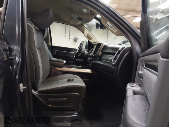 2019 Ram 1500 Big Horn/Lone Star with VIN 1C6RRFFGXKN817476, listed as a IAAI auction lot 41377652 with 76,184 mi miles. Bid and sale history available at carsss.com. Image 5.