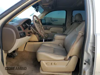 2010 GMC Yukon SLT with VIN 1GKUCCE03AR104213, listed as a Copart auction lot 81029414 with 168,378 mi miles and Salvage Title. Bid and sale history available at carsss.com. Image 7.