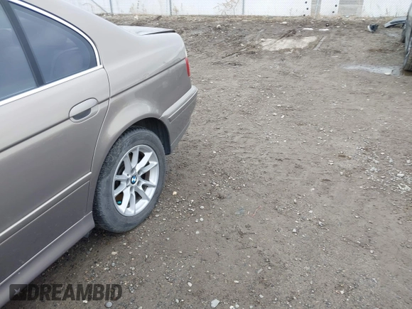 2003 BMW 5 Series 525i z VIN WBADT43493G030122, wystawiony jako IAAI lot #41889529 z przebiegiem 118 293 mil mil oraz . Historia ofert i sprzedaży dostępna na DreamBid. Obrazek 16.
